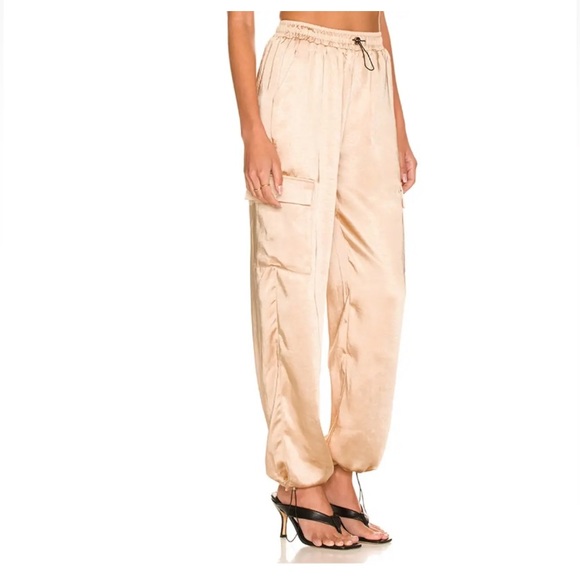 superdown Pants - Superdown Rita satin cargo pants sz XS